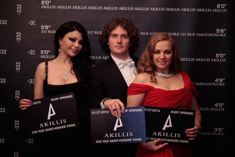 Haifa Wehbe at Akillis Opening